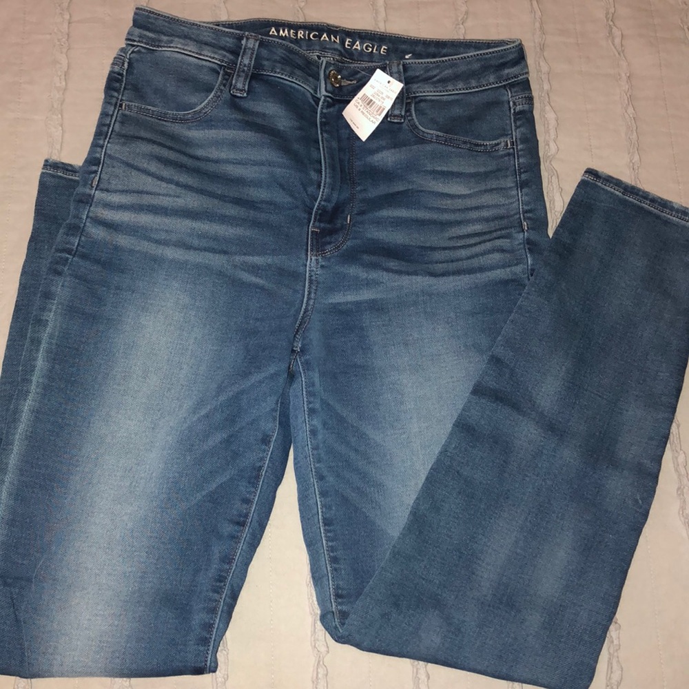 American Eagle super high-rise jegging